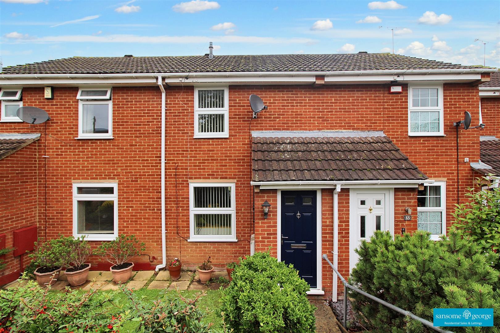 2 bed property in Pottery Road, Reading